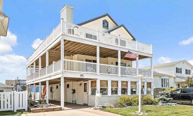North Wildwood House | Single-family home with private fenced in heated POOL? North Wildwood