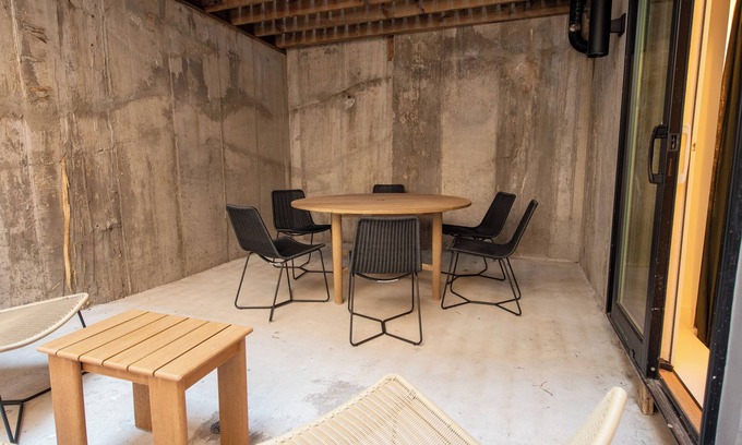 Fishtown Apartment | Sosuite at The Jefferson