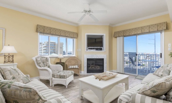 Midtown Ocean City Condo | Tastefully decorated 3 bedroom ocean block condo with outdoor pool. Convenient to the beach, shops and restaurants.