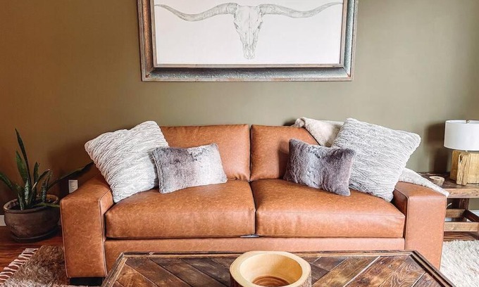 North Nashville Apartment | The Lodge Luxe Boutique Stay Mins to Broadway