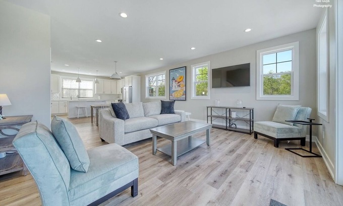 Douglas House | The views & location of this brand-new, luxury condo just can’t be beat! With a