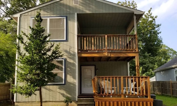 Town Bank House | Townbank Pet Friendly Home!