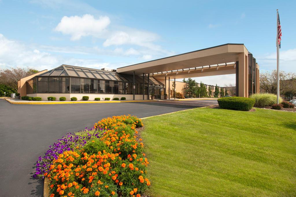 Allentown Hotel | Days Hotel by Wyndham Allentown Airport / Lehigh Valley
