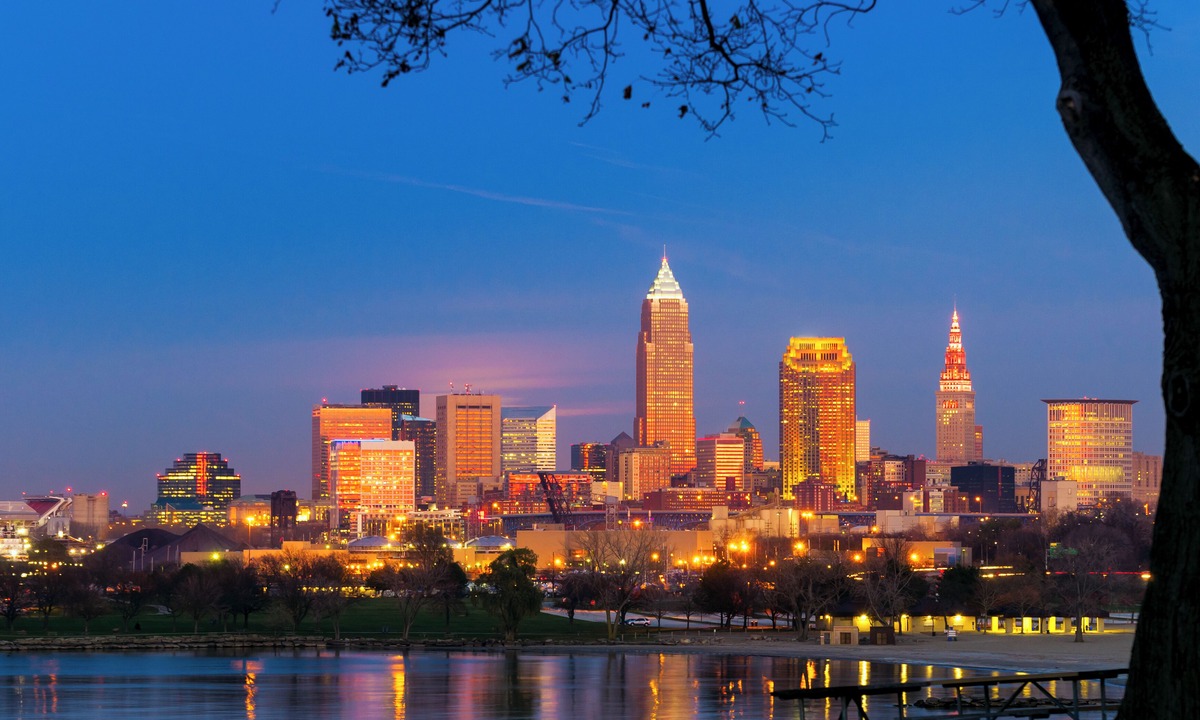 Downtown Cleveland House | Adventure Awaits! Near Huntington Convention Cente