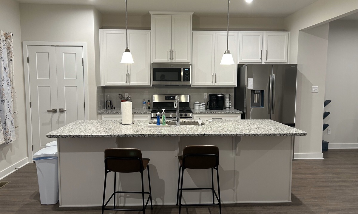 Gibsonia House | Newly built 3-bedroom townhome with comfort and style
