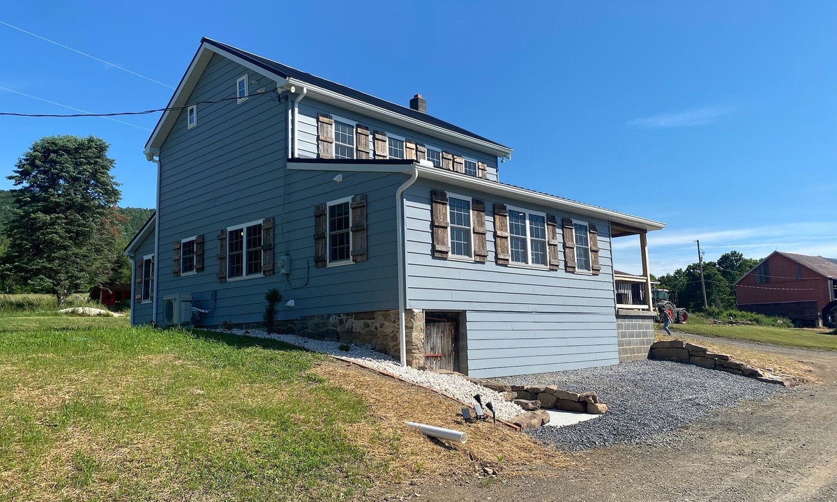 Cedarhurst Other | A secluded organic farm minutes from PA turnpike with AC, WiFi