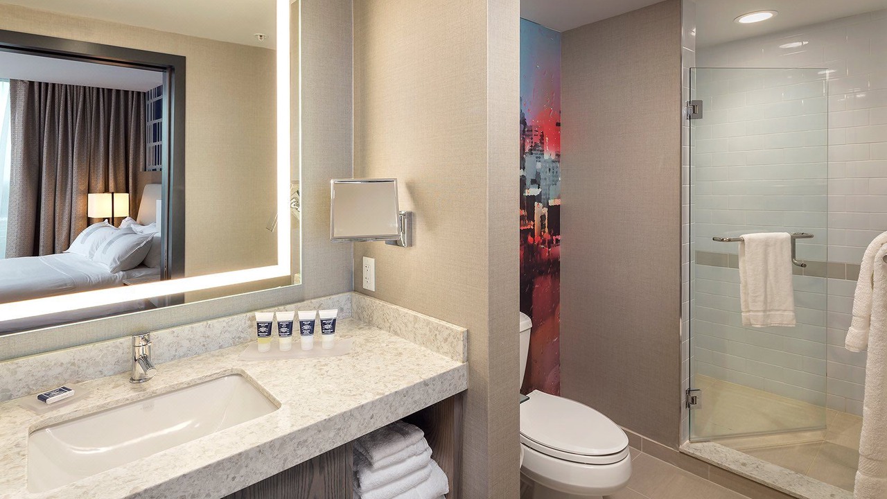 Photo of Bathroom in Roselawn Finance