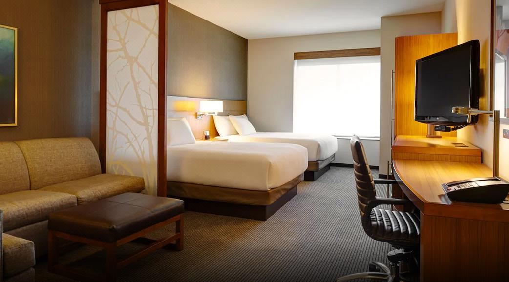 Photo of Bedroom in Fort Lee