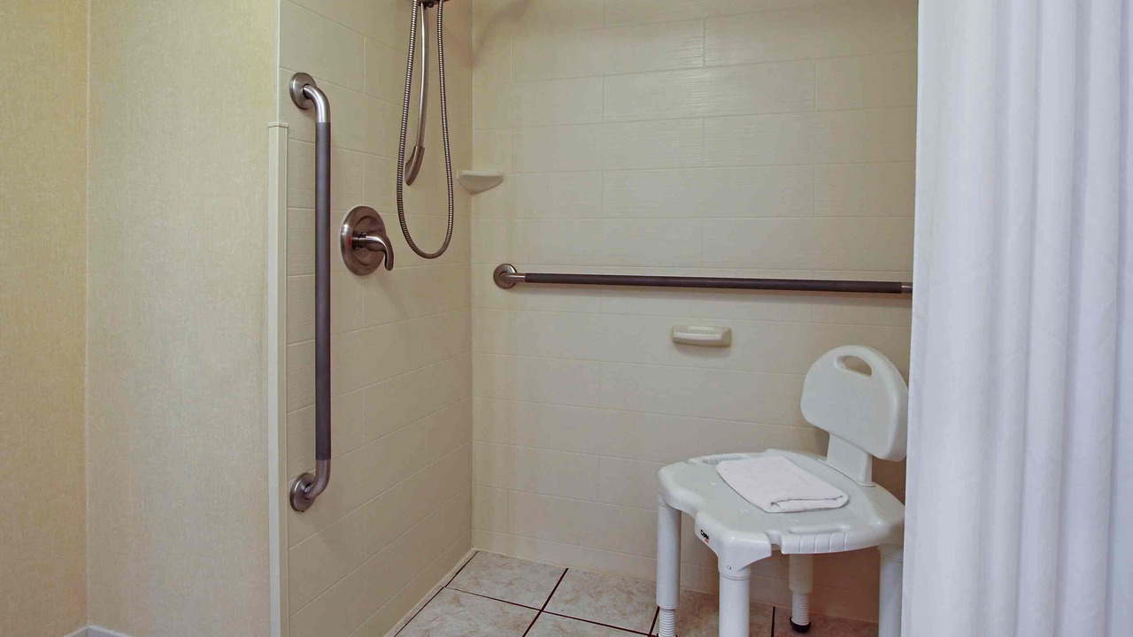 Photo of Bathroom in Austinburg