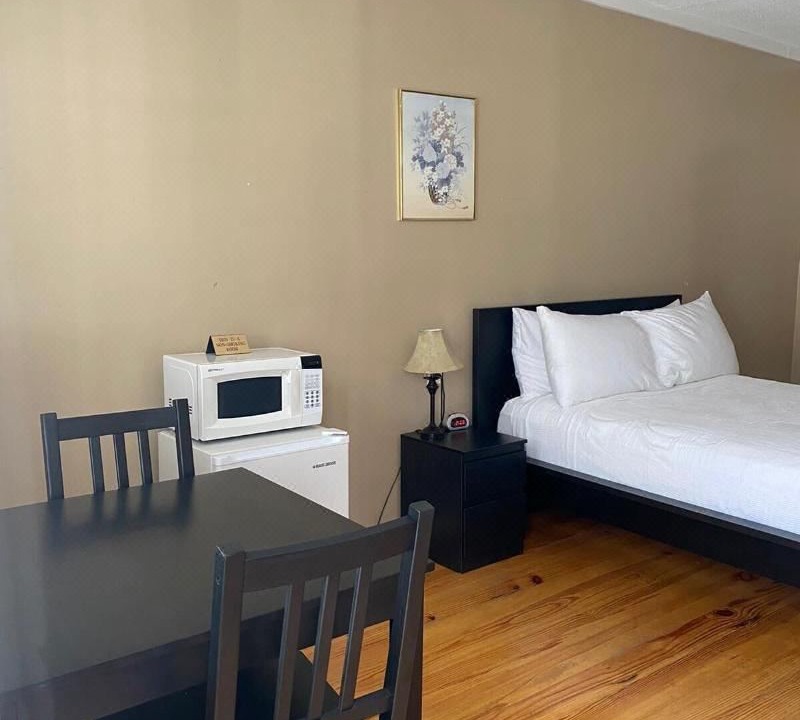 Photo of Bedroom in Roscoe
