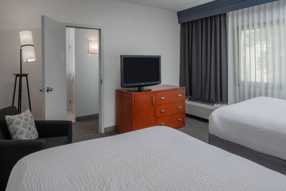 Photo of Bedroom in White Station