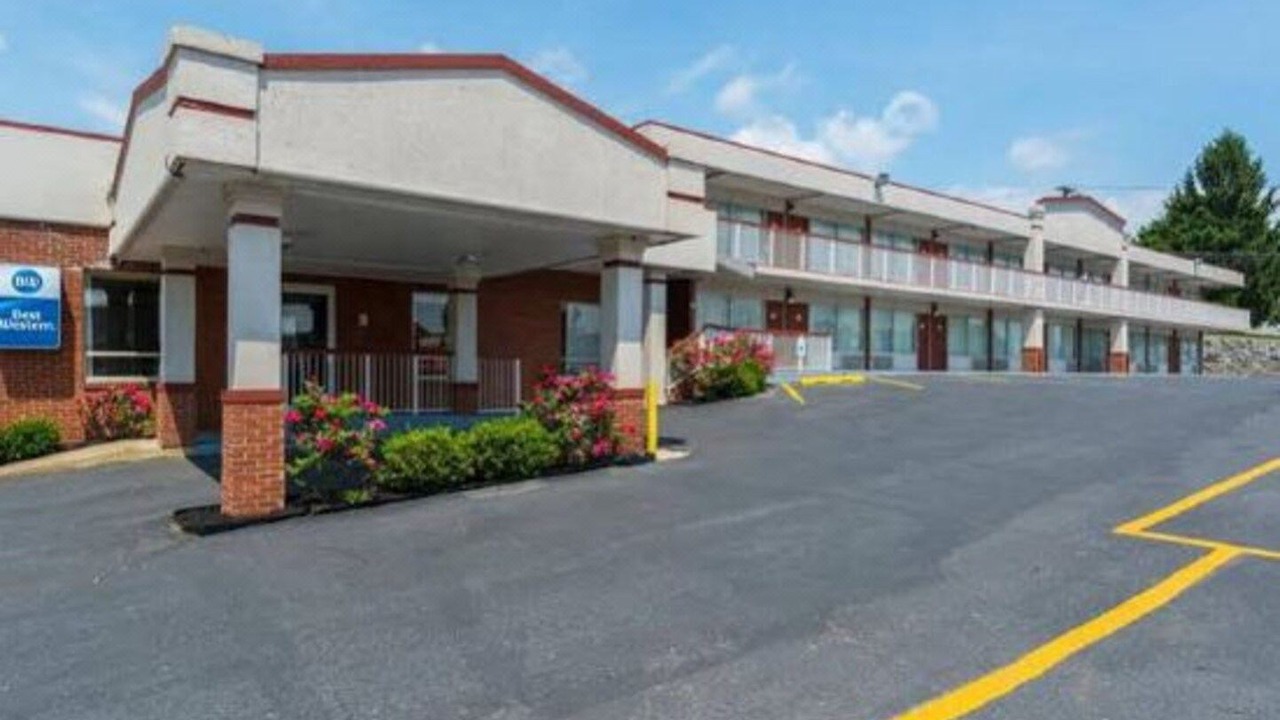 Photo of Buildings in Luray