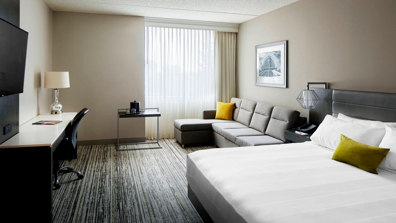Photo of Bedroom in Mount Saint Joseph