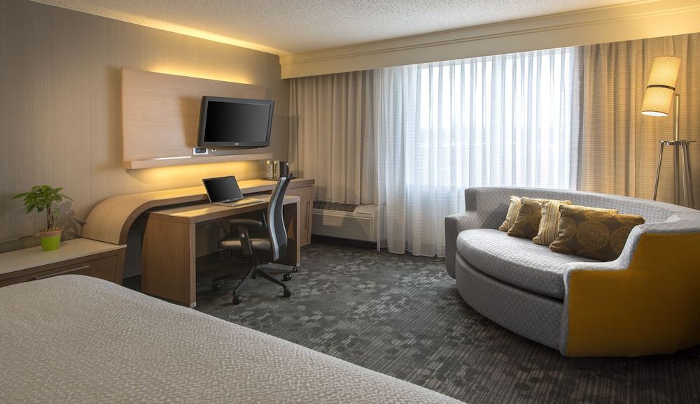 Photo of Livingroom in Westlake
