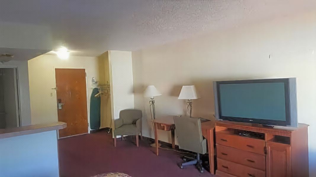 Photo of Livingroom in Chubbuck