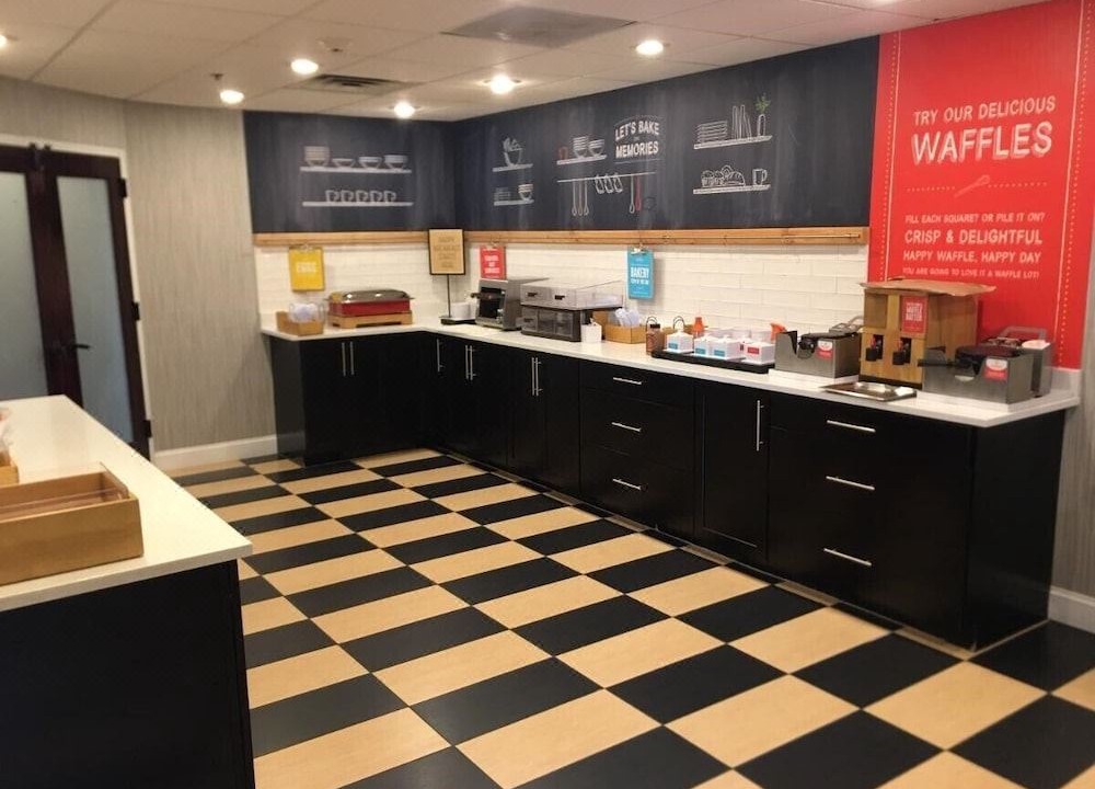 Photo of Kitchen in Elizabeth