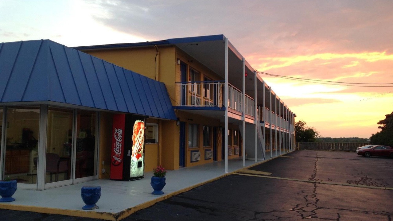 Photo of Buildings in Hampton
