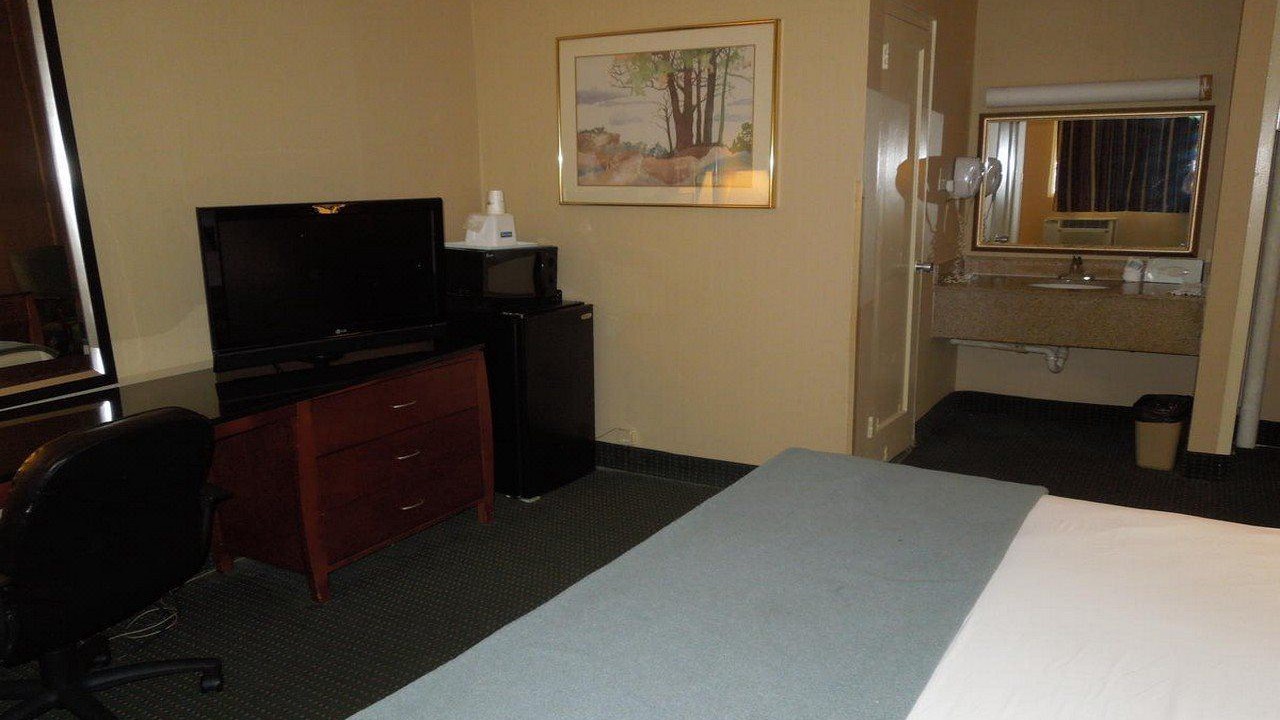 Photo of Bedroom in Downtown