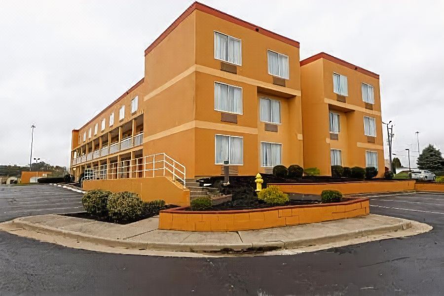 Photo of Buildings in Montrose