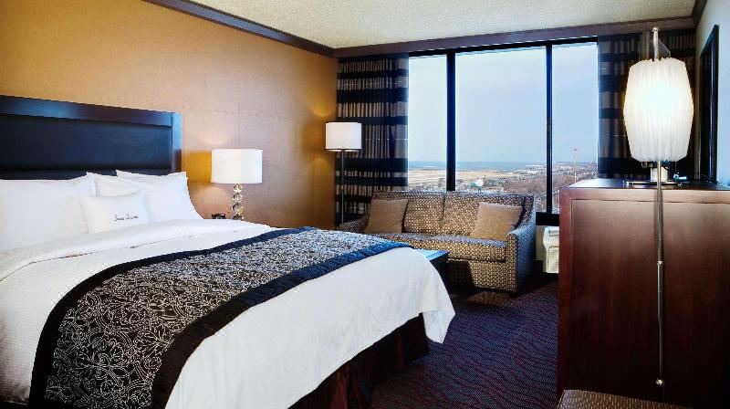 Photo of Bedroom in Downtown Cleveland