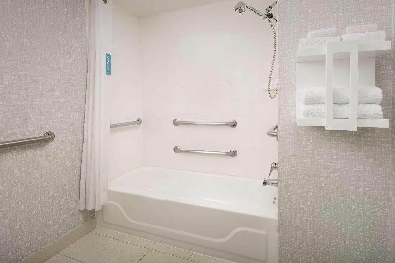 Photo of Bathroom in College Park