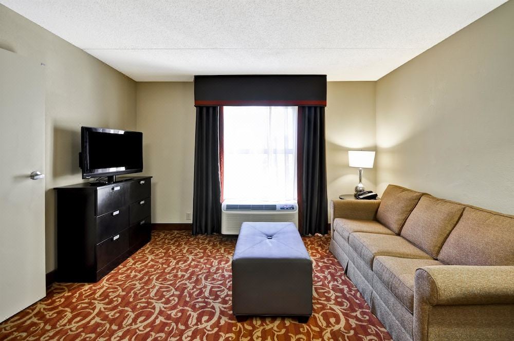 Photo of Livingroom in White Station