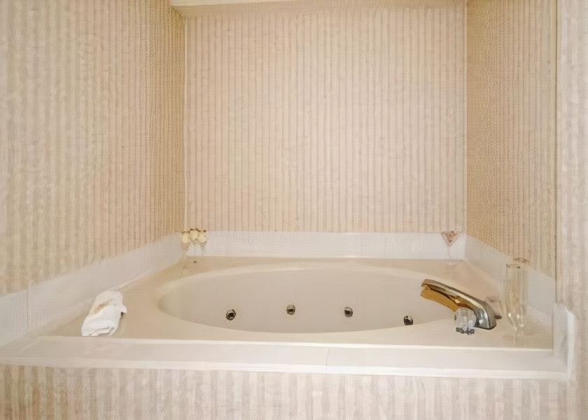 Photo of Bathroom in Laurel