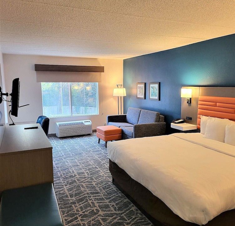 Photo of Bedroom in Seven Corners