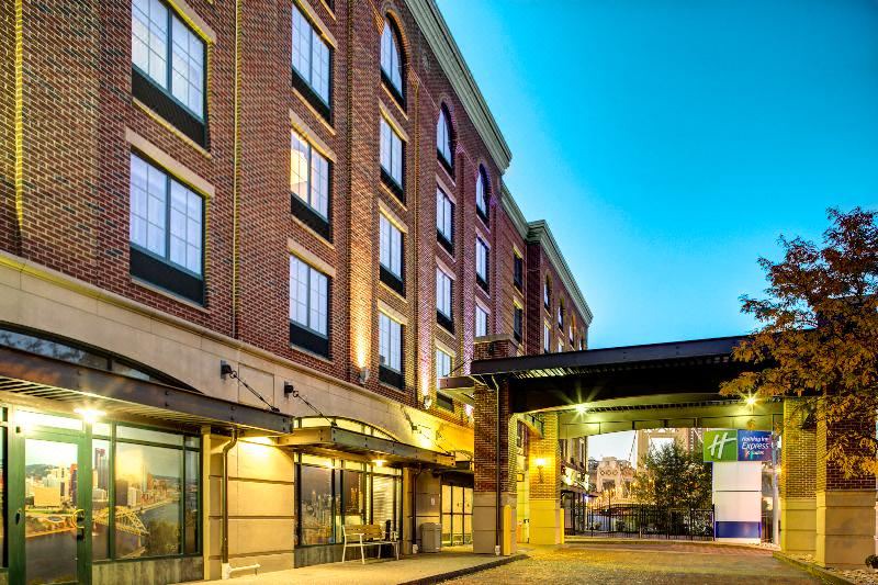 Photo of Buildings in South Side Flats