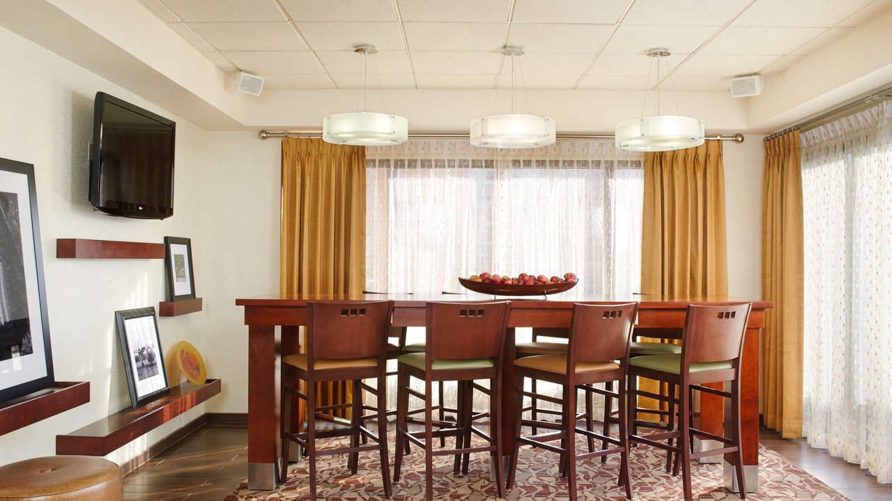 Photo of Livingroom in Mount Laurel