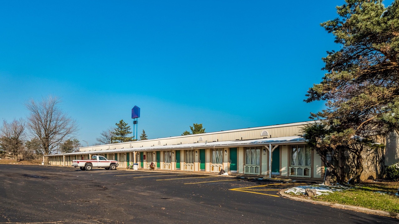 Photo of Buildings in Wadsworth