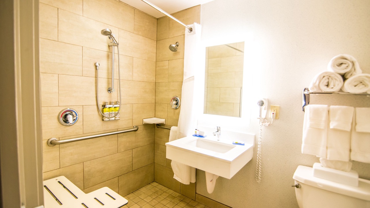 Photo of Bathroom in Oxford Valley