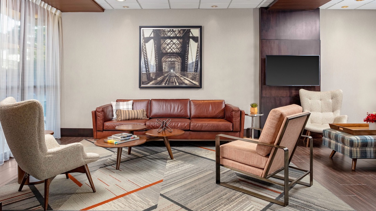 Photo of Livingroom in White Station