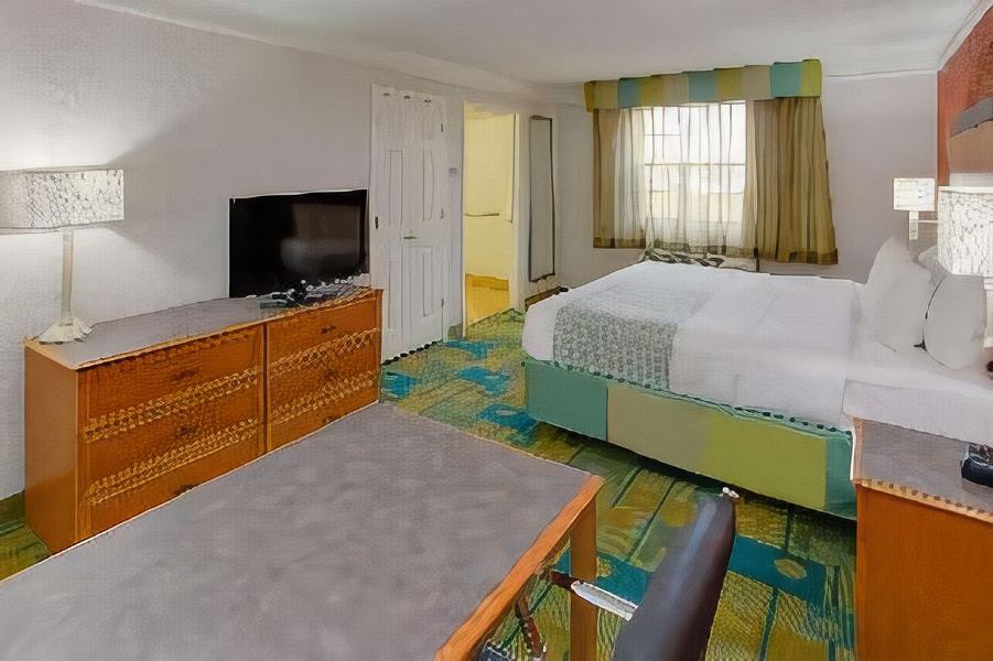 Photo of Bedroom in Moon Township