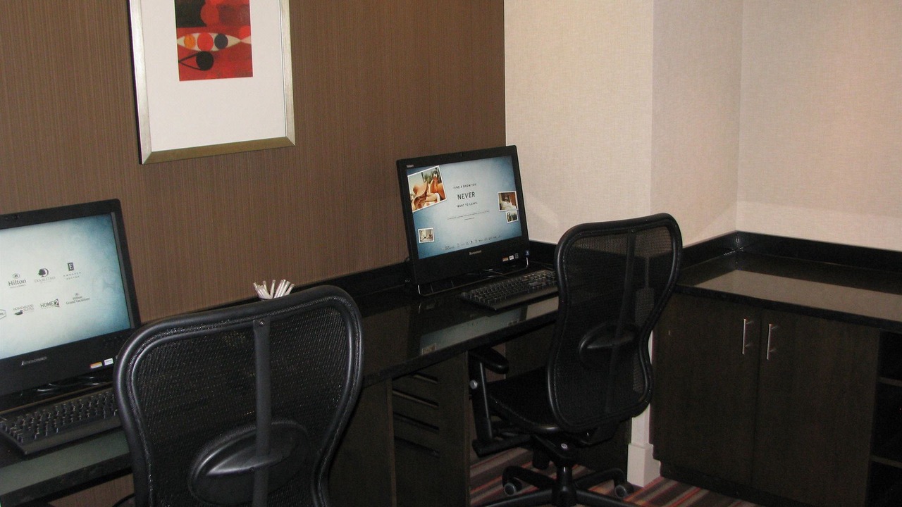Photo of Livingroom in Elizabeth