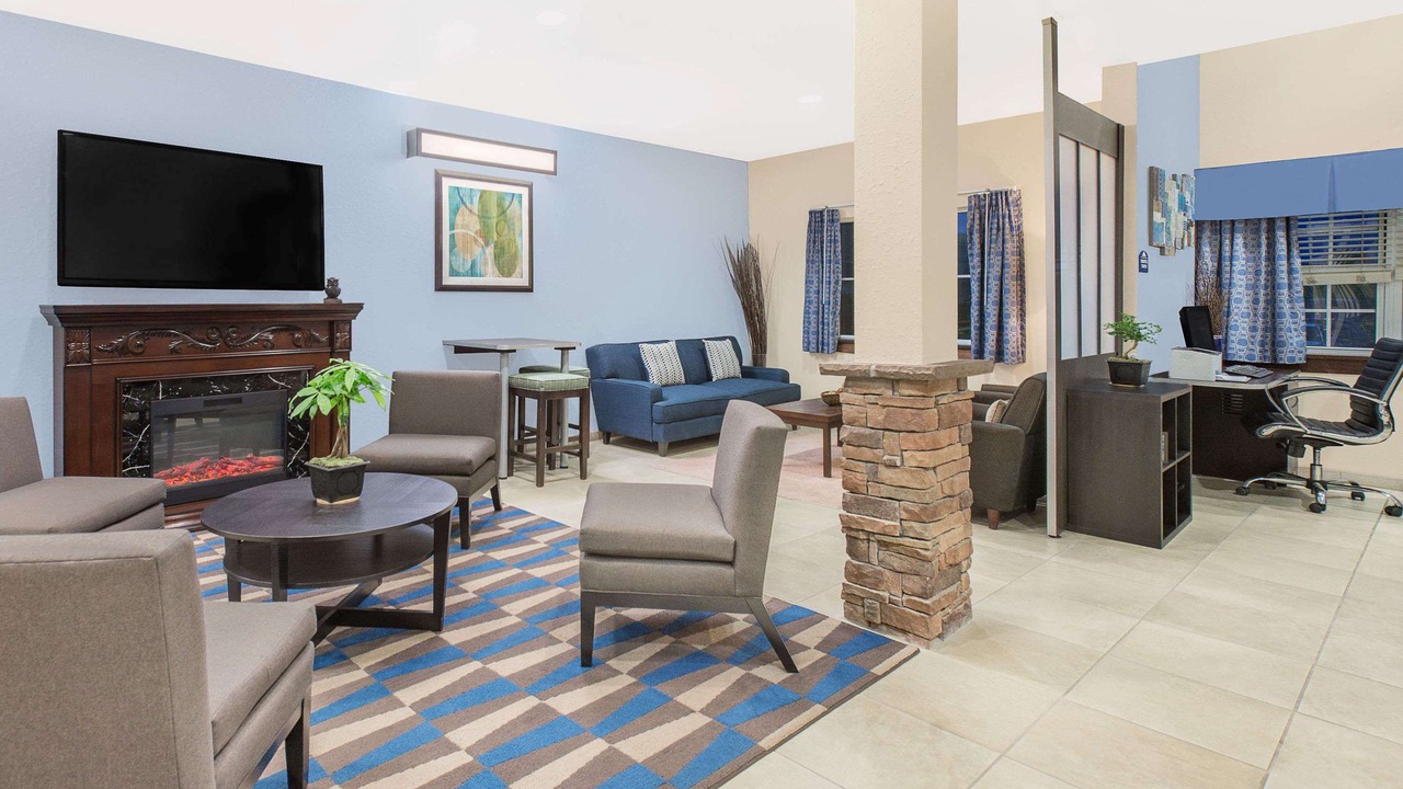 Photo of Livingroom in Waynesburg