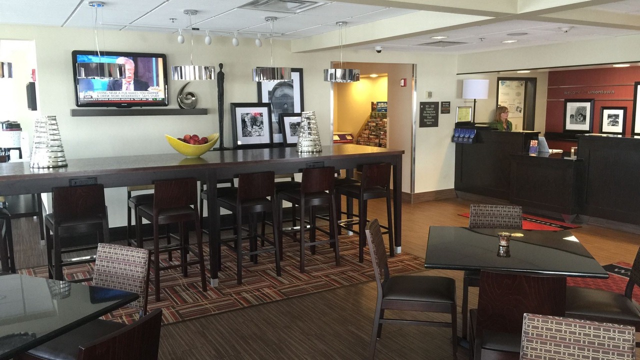 Photo of Livingroom in Uniontown
