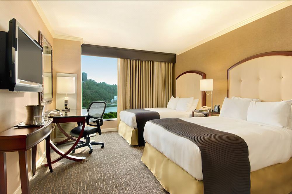 Photo of Bedroom in Downtown Pittsburgh