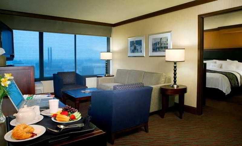 Photo of Livingroom in Downtown Cleveland