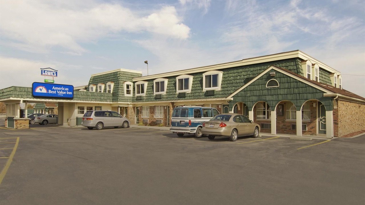 Photo of Buildings in Marion