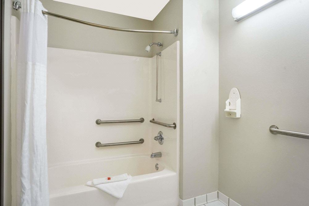 Photo of Bathroom in Piqua