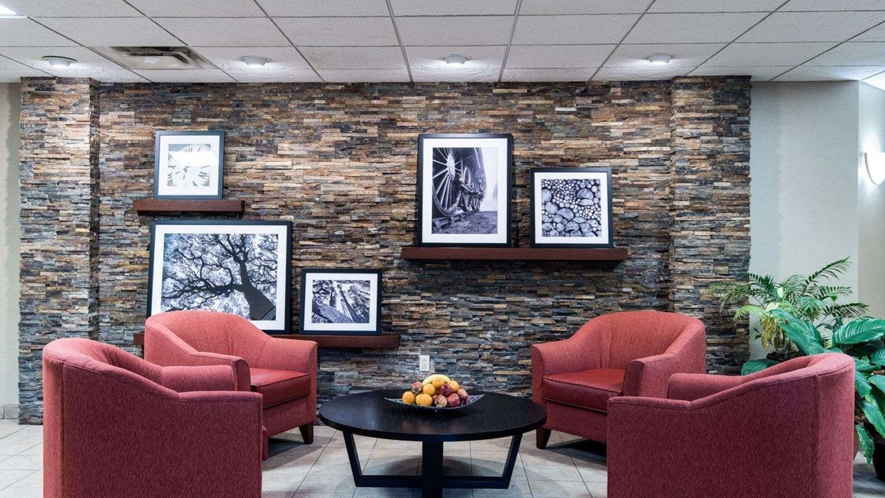 Photo of Livingroom in LaVale