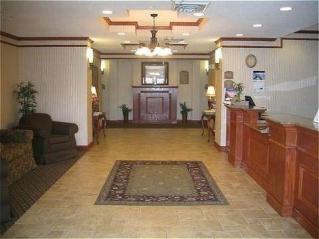 Photo of Livingroom in Adrian Furnace