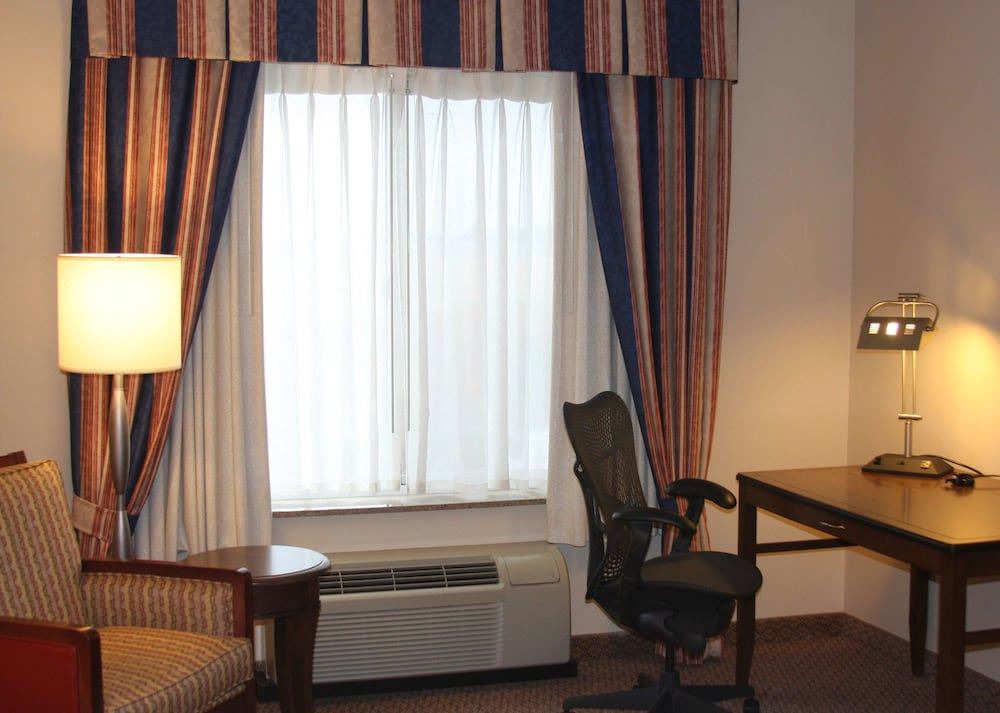 Photo of Livingroom in Big Flats Airport