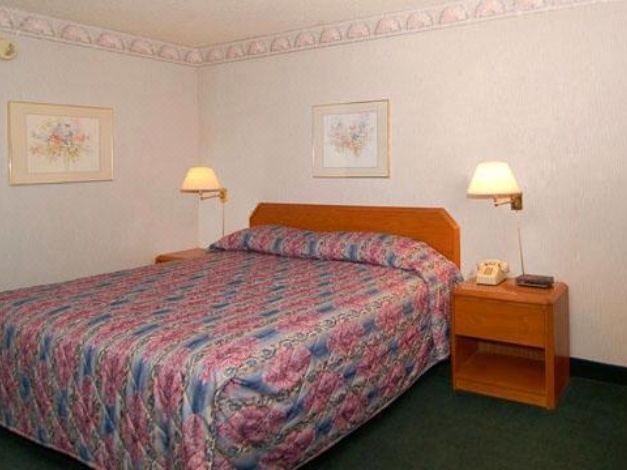 Photo of Bedroom in Mifflintown