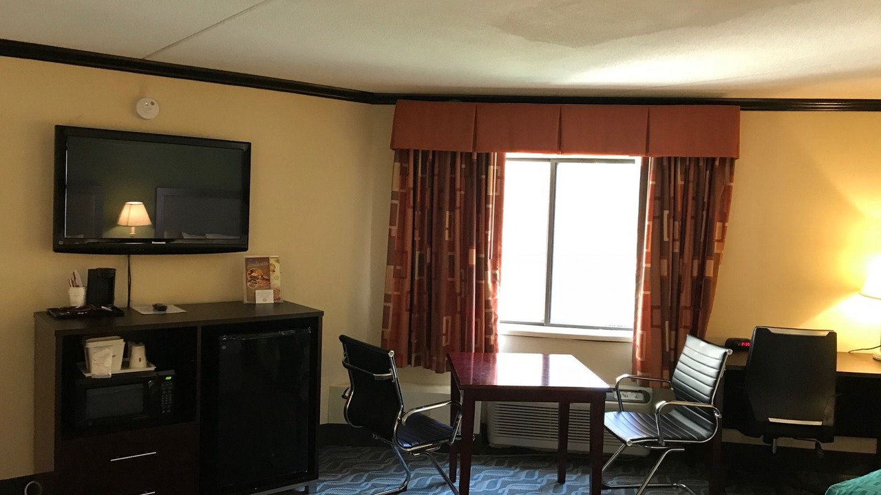 Photo of Livingroom in Newark