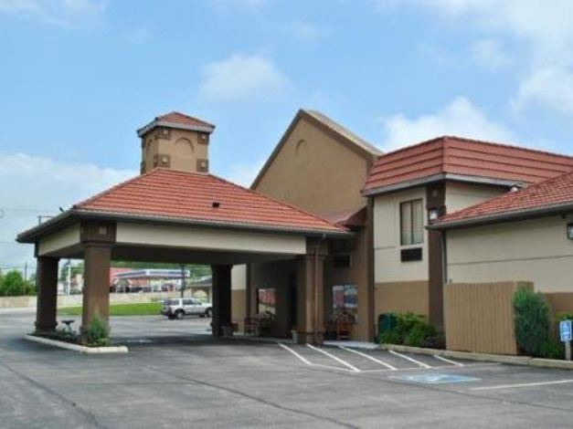 Photo of Buildings in Medina