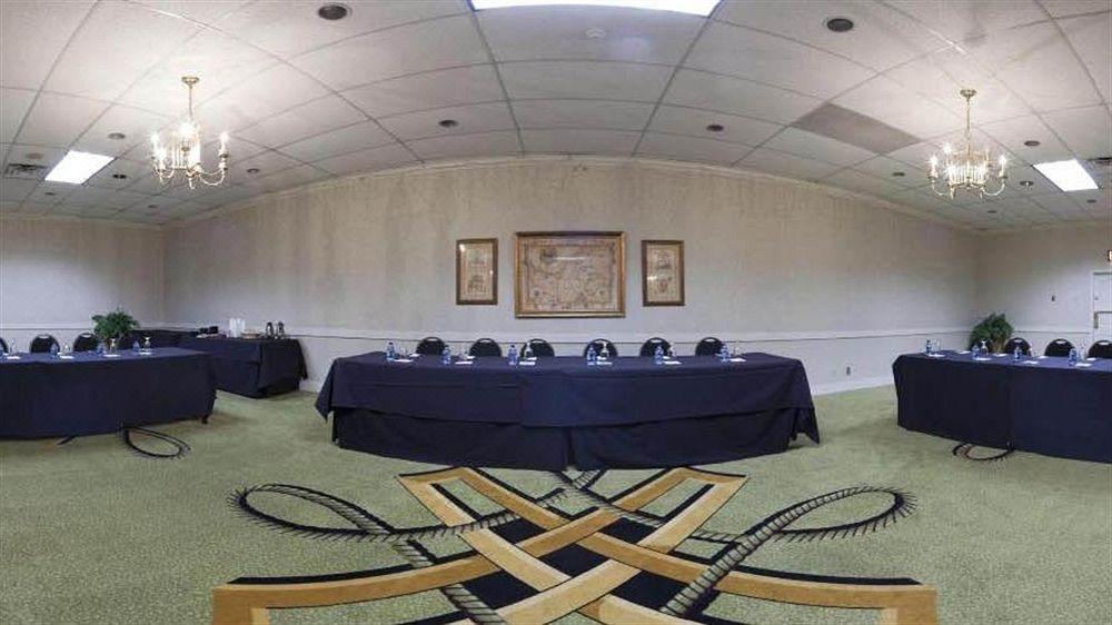 Photo of Livingroom in Warren