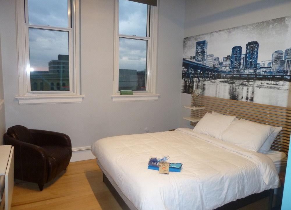 Photo of Bedroom in Center City East