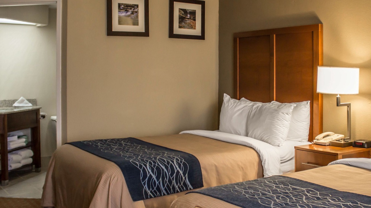 Photo of Bedroom in Akron